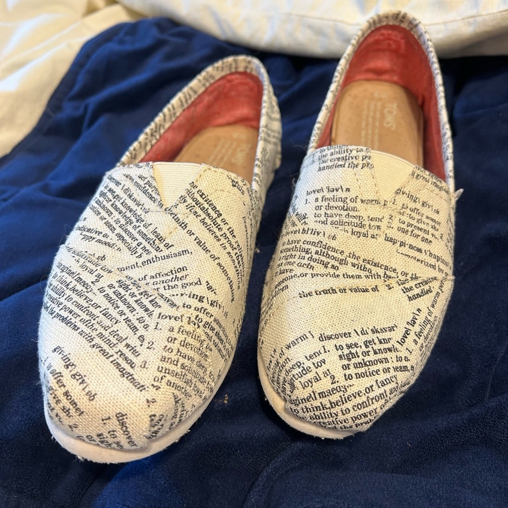 Toms shoes